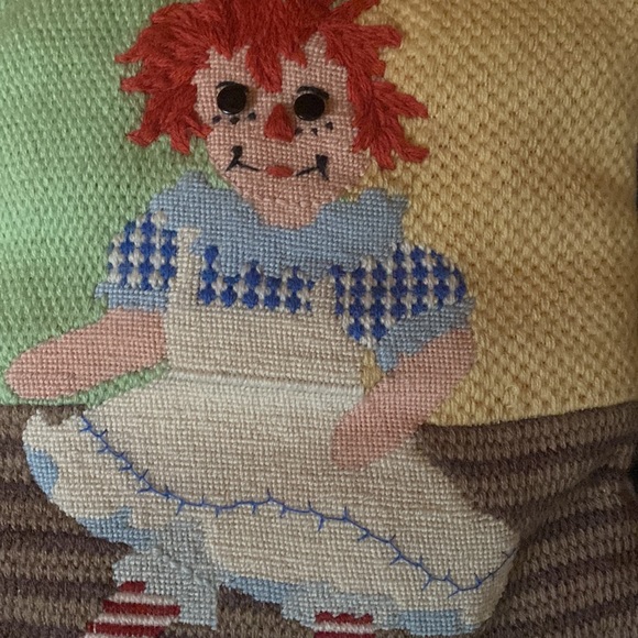 Vintage Raggedy Ann Doll Embroidered Decorative Handmade pillow - Picture 2 of 6